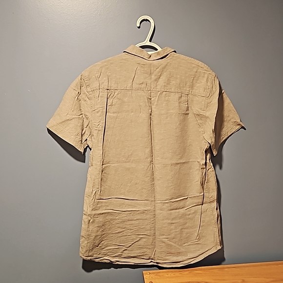 T-shirt button up - Picture 2 of 3